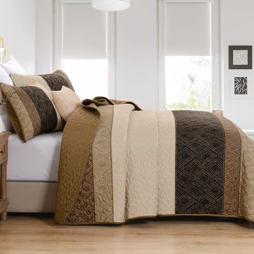 Boho Queen Quilt Set with 2 Pillow Shams Light Brown Microfiber Bedding Set