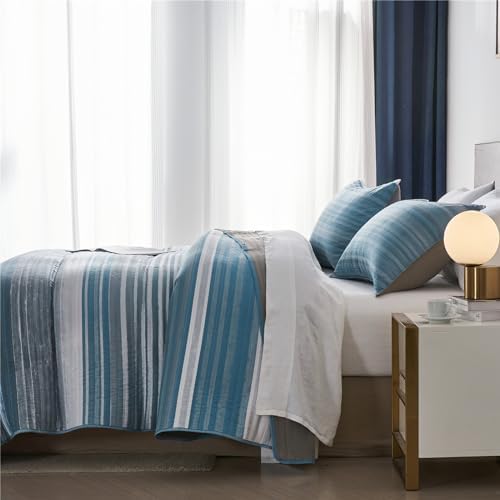 KAKIJUMN KingCal King Quilt Bedding Set White Grey Blue Striped Design