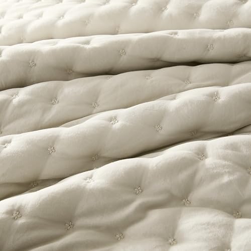 WDCOZY Beige Cal King Quilt Set with 2 Pillow Shams