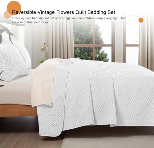 Whale Flotilla Modern Geometric Queen Quilt Set 3-Piece Extra Soft White Bedding