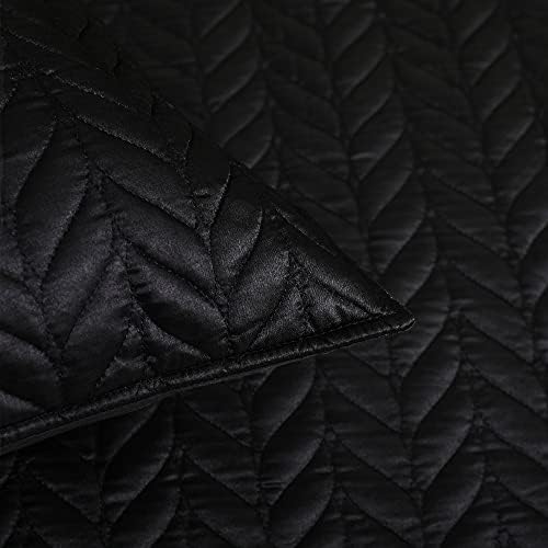Whale Flotilla Silky Soft Satin Quilt Set Black King Size