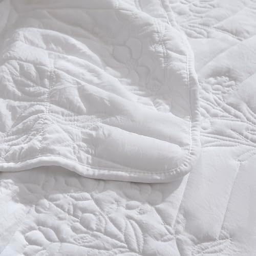 RSHARE Rustic Floral King Size Quilt Set