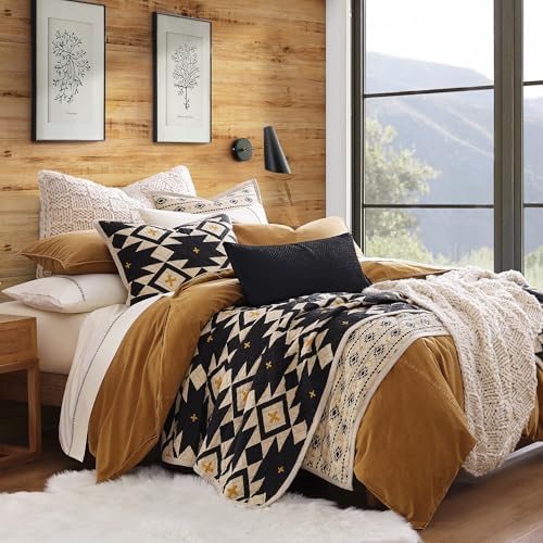 Paseo Road Aztec Reversible Quilt Set 3 Piece King