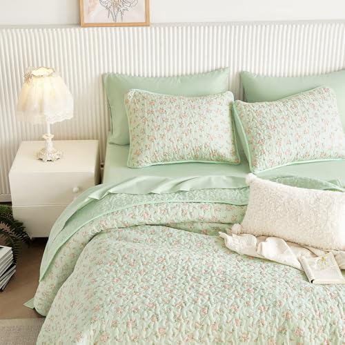 Wake In Cloud Floral Quilt Set 3-Piece QueenFull