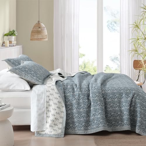 SahSahCasa King Quilt Set with Botanical Pattern