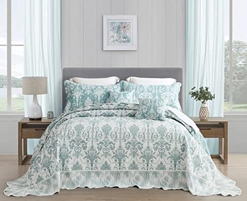 Blythease Oversized King Bedspread 128x120 Green Jacquard 1