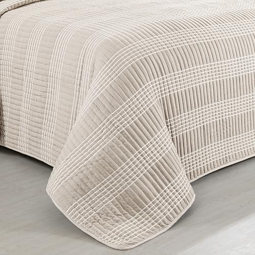 HOMBYS 128x120 Seersucker Patchwork Quilt Set