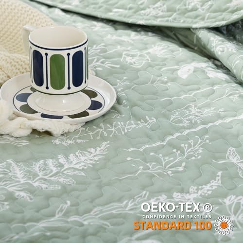 JANZAA King Size Sage Green Quilt Set - Boho Floral Pattern