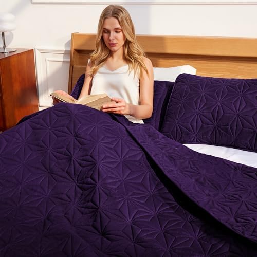 Whale Flotilla Twin Quilt Bedding Set with Geometric Star Pattern