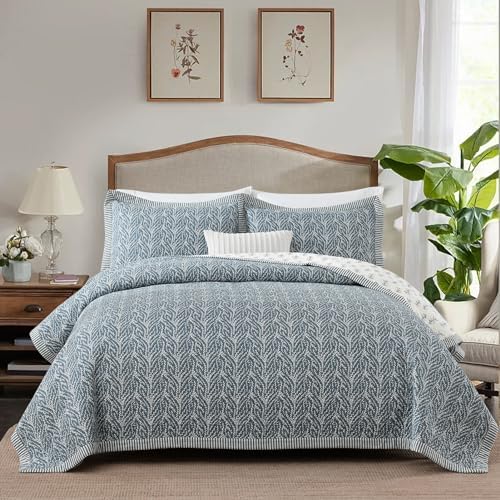 SahSahCasa King Quilt Set with Botanical Pattern