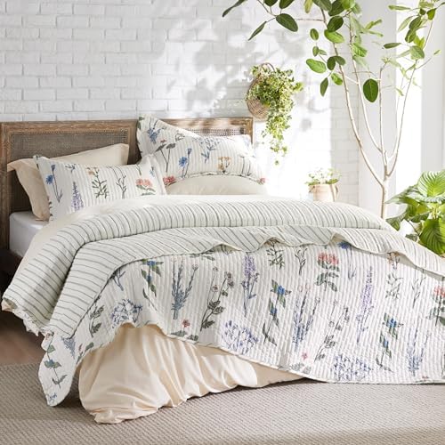 Bedsure Floral White Quilt Set Queen Size 3 Piece