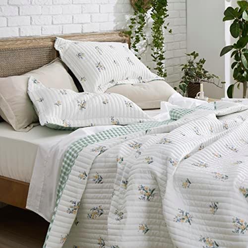 Bedsure Floral Quilt Set Queen - Reversible Botanical Quilt Bedding Set