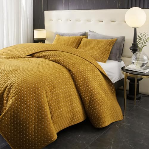 Powdion Velvet Quilt Set King Size Gold Caramel