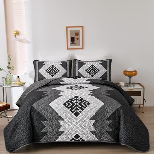 Dintszyayue Boho Queen Quilt Set 3 Pieces