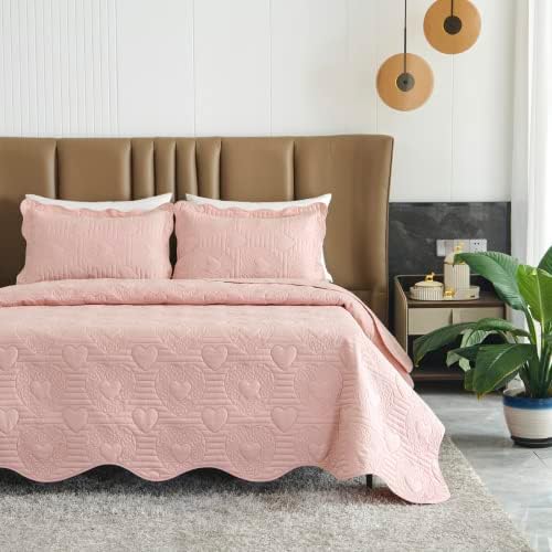 Auemtyn Light Pink Heart Pattern Quilt Set 2 Pieces 1
