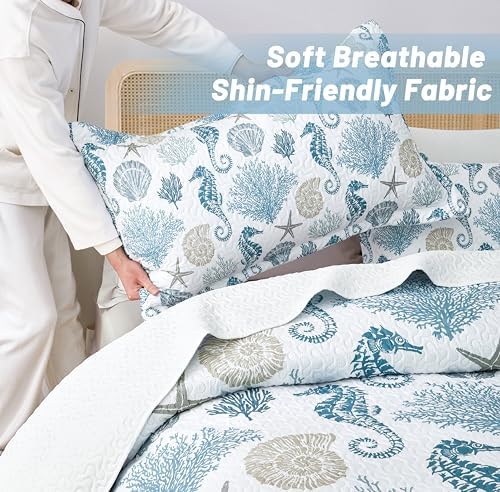 Coastal Bedding Queen Quilt Set with 2 Shams