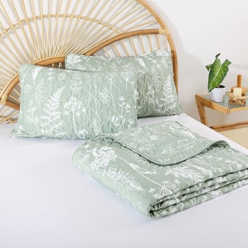 JANZAA King Size Sage Green Quilt Set - Boho Floral Pattern
