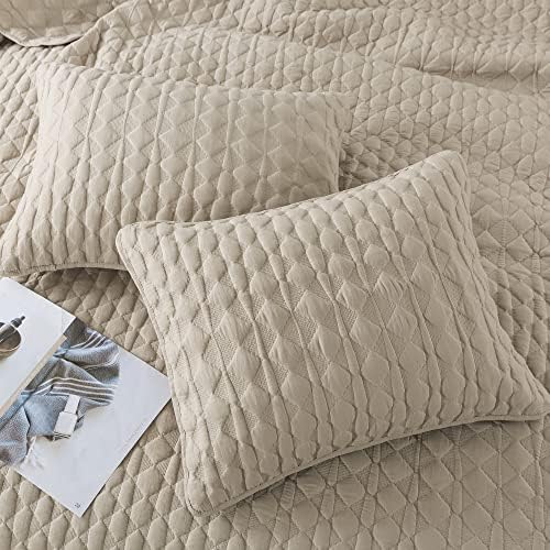 WDCOZY Lightweight Cal King Quilt Set with Pillow Shams