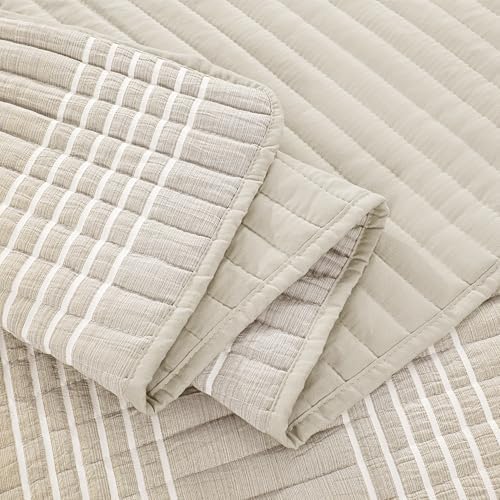 HOMBYS 128x120 Seersucker Patchwork Quilt Set
