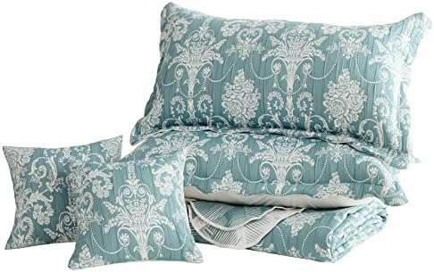 Blythease Oversized King Bedspread 128x120 Green Jacquard 1