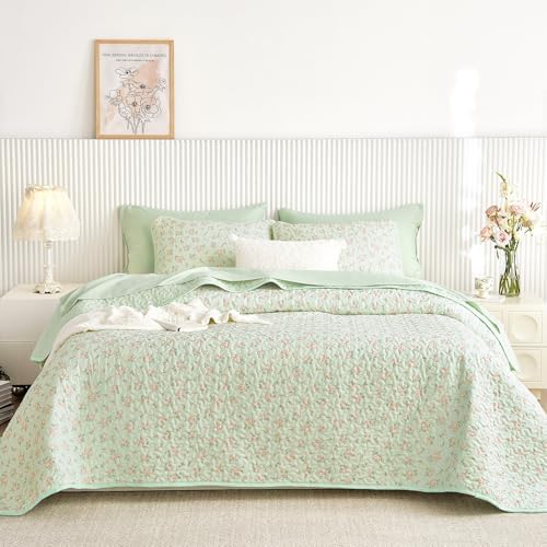 Wake In Cloud Floral Quilt Set 3-Piece QueenFull