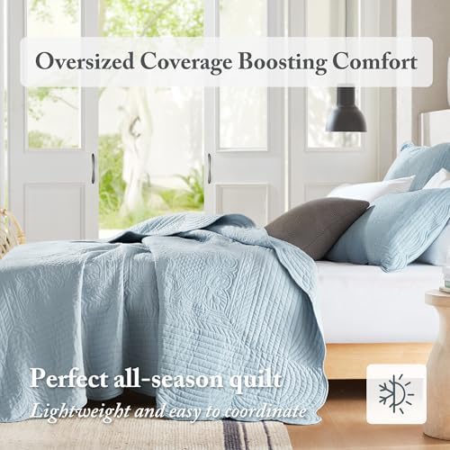 Madison Park King Quilt Set with Damask Coverlet Scallop Edge