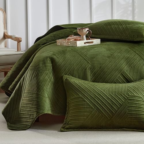 WARMDERN Velvet Quilt Set King Size Green Geometric Striped Pattern