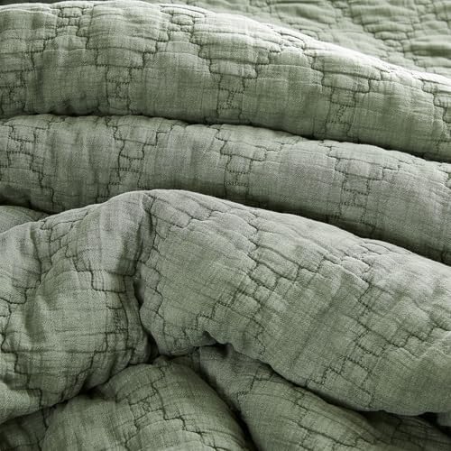 Palassio Olive Green Queen Quilt Set with 2 Shams