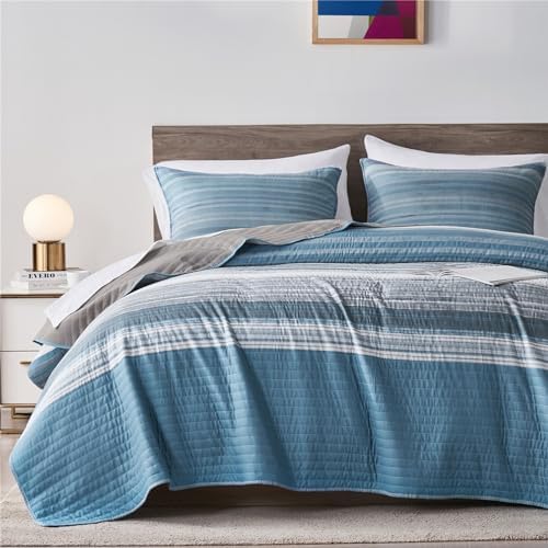 KAKIJUMN KingCal King Quilt Bedding Set White Grey Blue Striped Design
