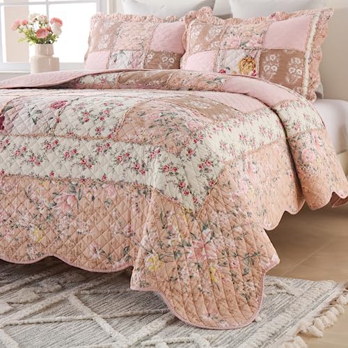 Yvooxny Queen Size Patchwork Floral Quilt Set