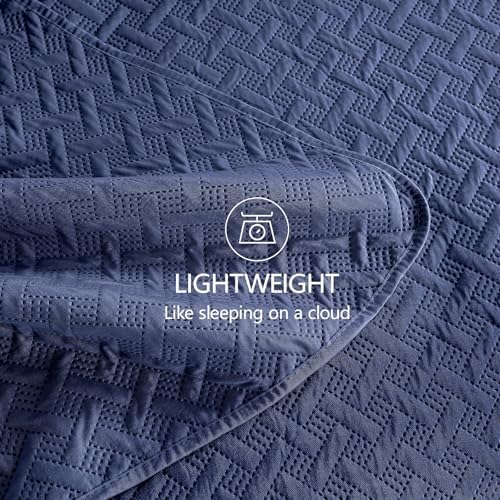 FLYMME Queen Quilt Set - Navy Blue Microfiber Bedspread with 2 Pillow Shams