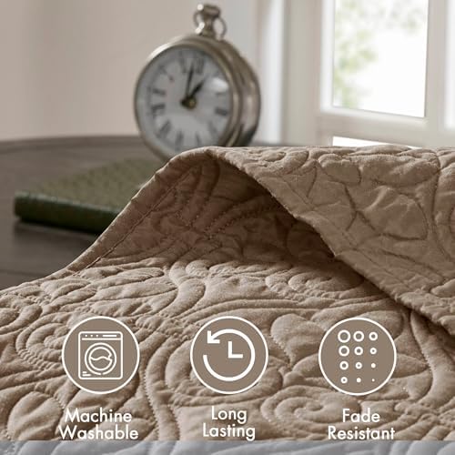 Madison Park Quebec Reversible Bedspread Set Khaki King 3 Piece 1