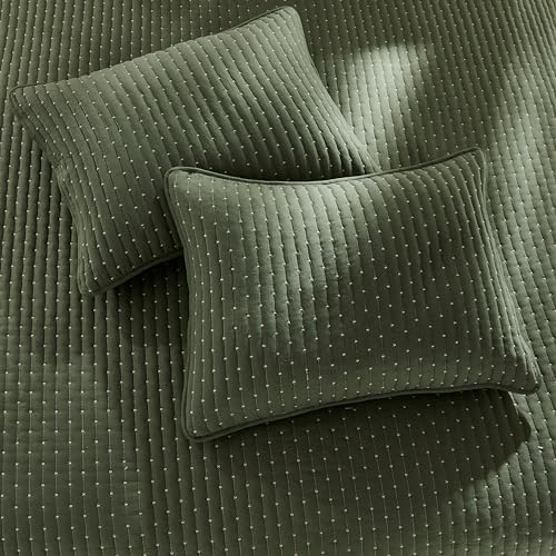 WDCOZY Olive Green Cross Stitch Queen Quilt Set 1