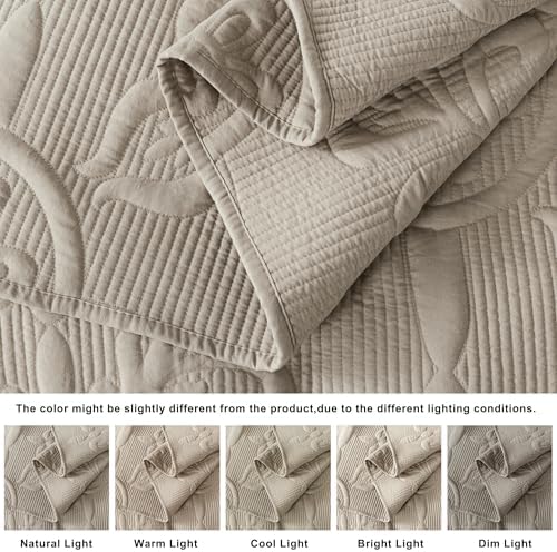 B2EVER Damask Quilt Cal King Set with 2 Pillow Shams