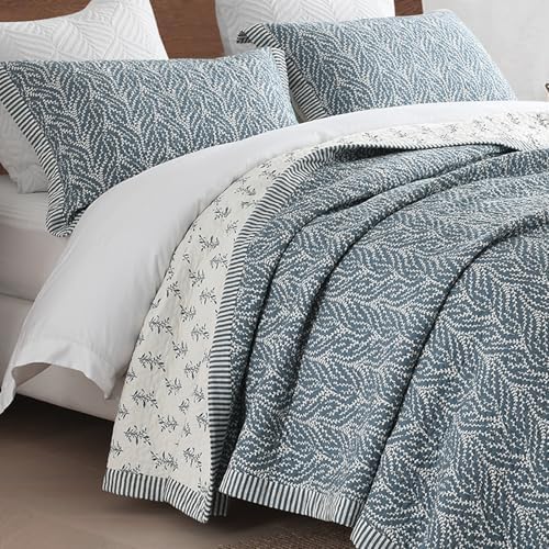 SahSahCasa King Quilt Set with Botanical Pattern