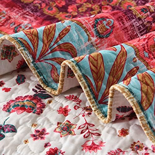 Boho Style Reversible King Quilt Set with 2 Pillow Shams