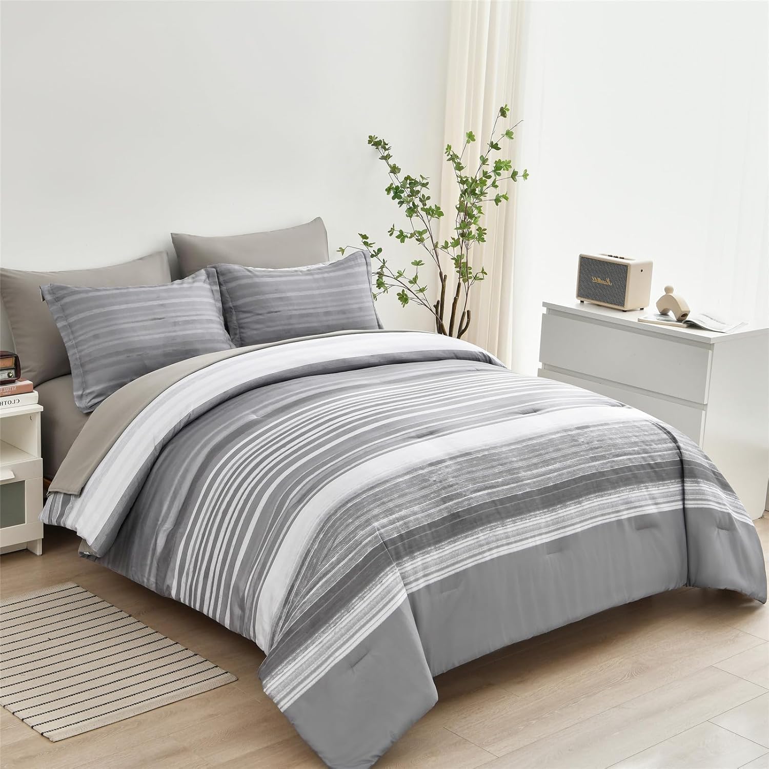KAKIJUMN 7-Piece Full Stripe Comforter Set