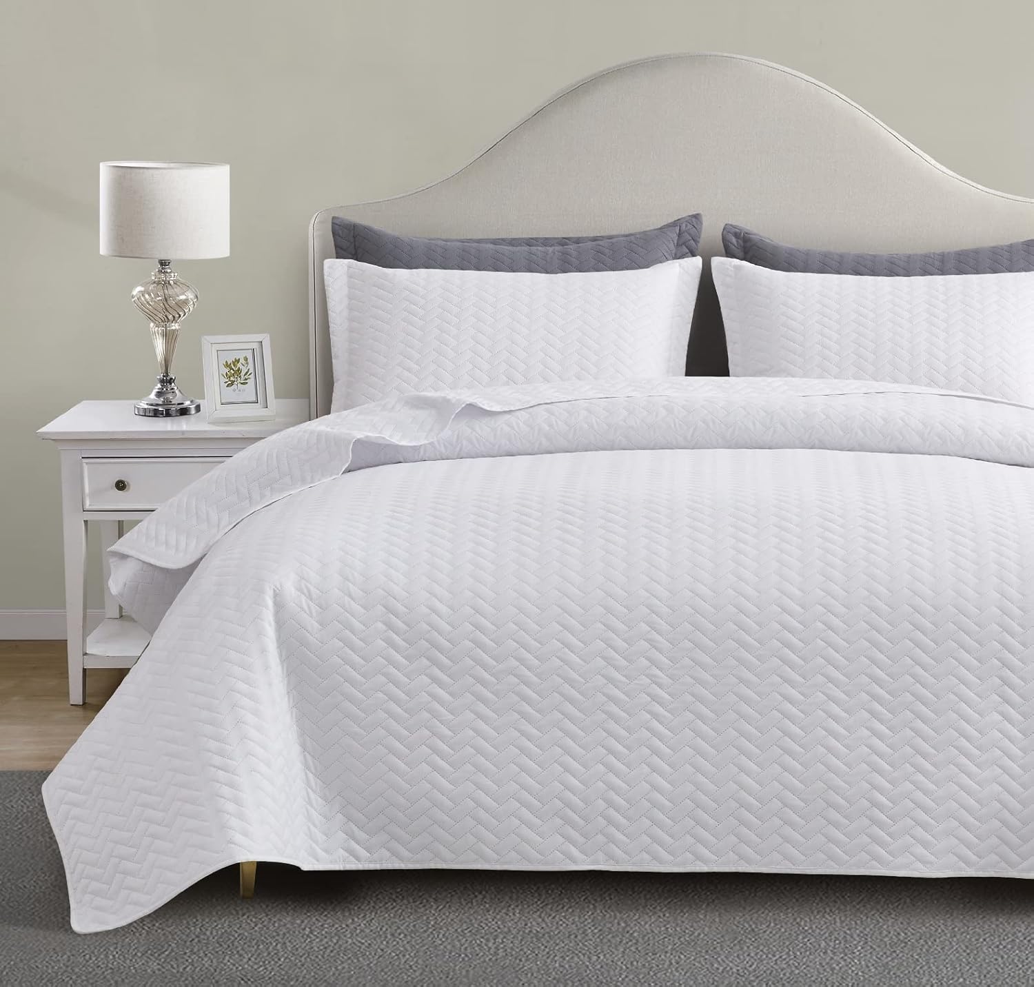 MapleStone White Quilt Set King Size 1