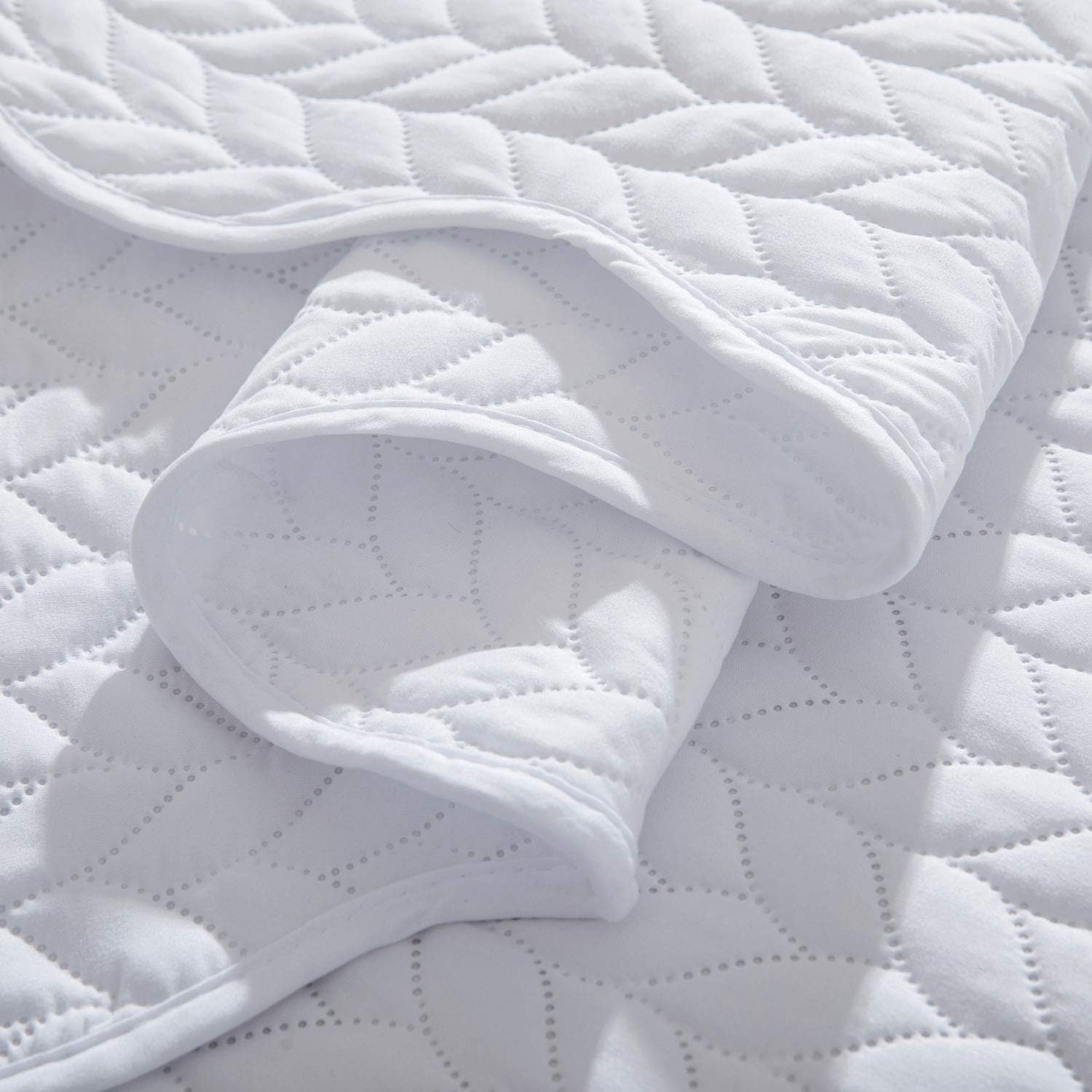 MOONLIGHT20015 Twin Quilt Set with Pillow Sham