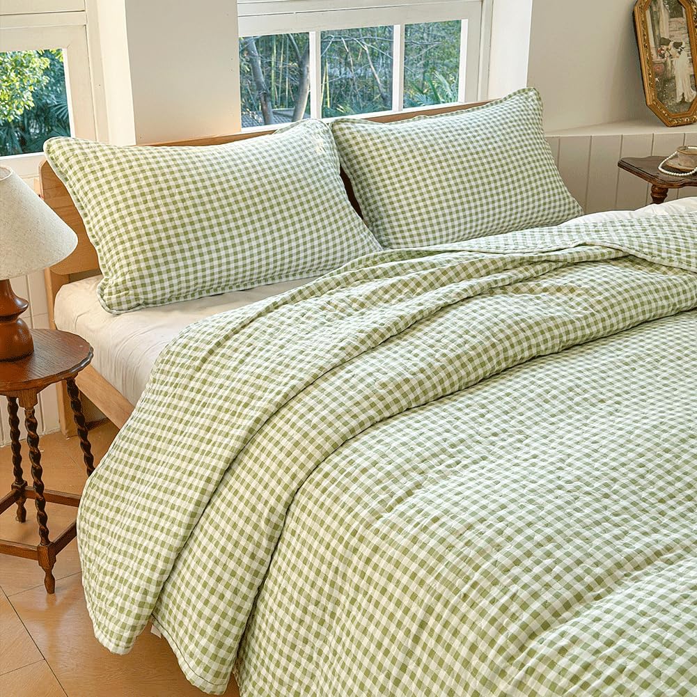 Sage Green Gingham King Quilt Set with Pillow Shams