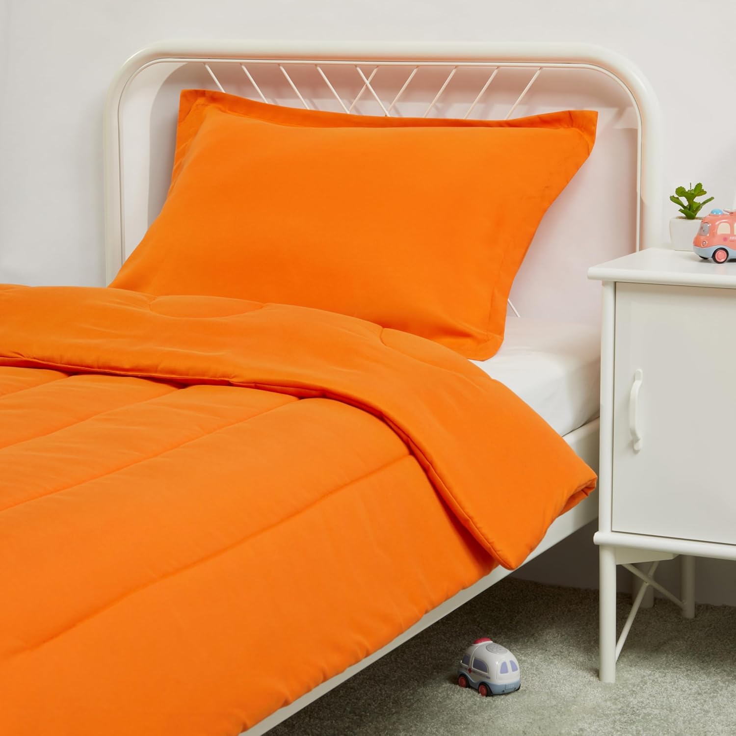 Amazon Basics Toddler Comforter and Pillow Sham Set Bright Orange