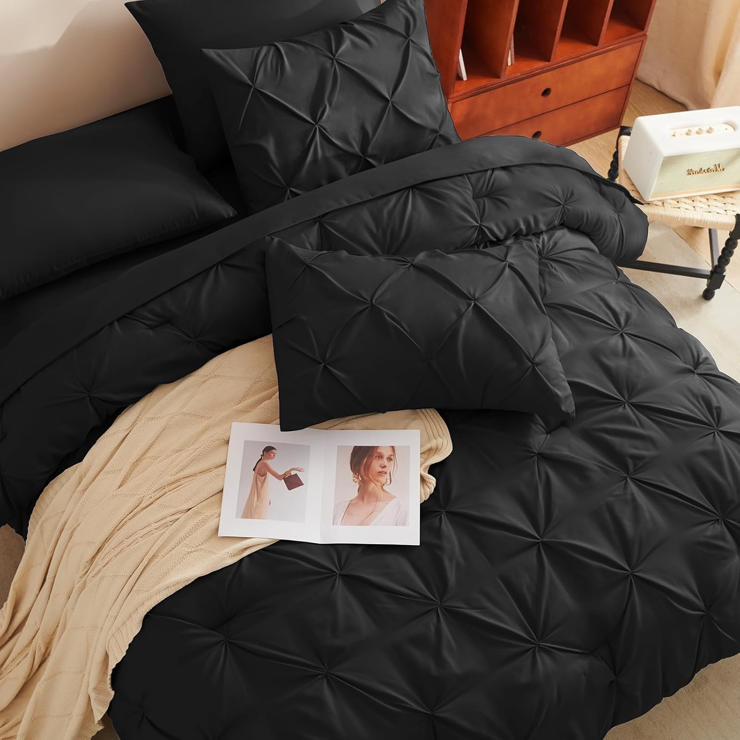 CozyLux Queen Bed in a Bag 7 Piece Comforter Set
