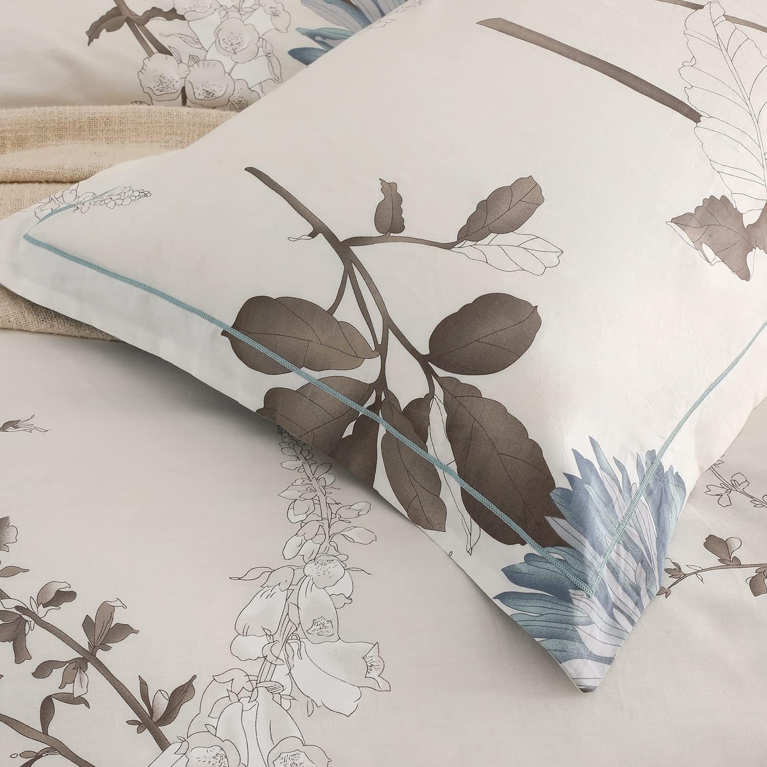 SLEEPBELLA Queen Comforter Set 3Pcs Botanical Design