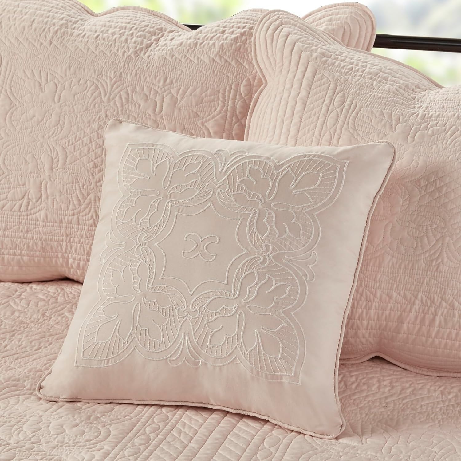 Madison Park Daybed Cover Set - Tuscany Blush 6 Piece 1