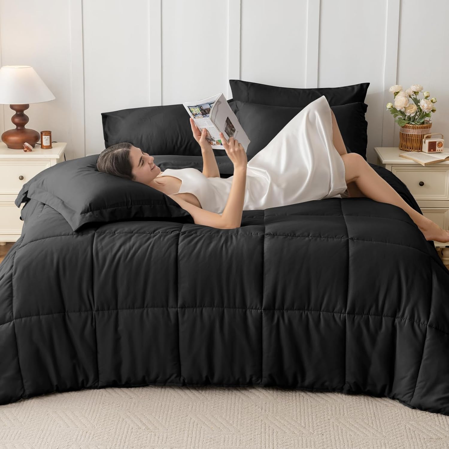 JOLLYVOGUE Queen Comforter Set 7-Piece Black Bed in a Bag