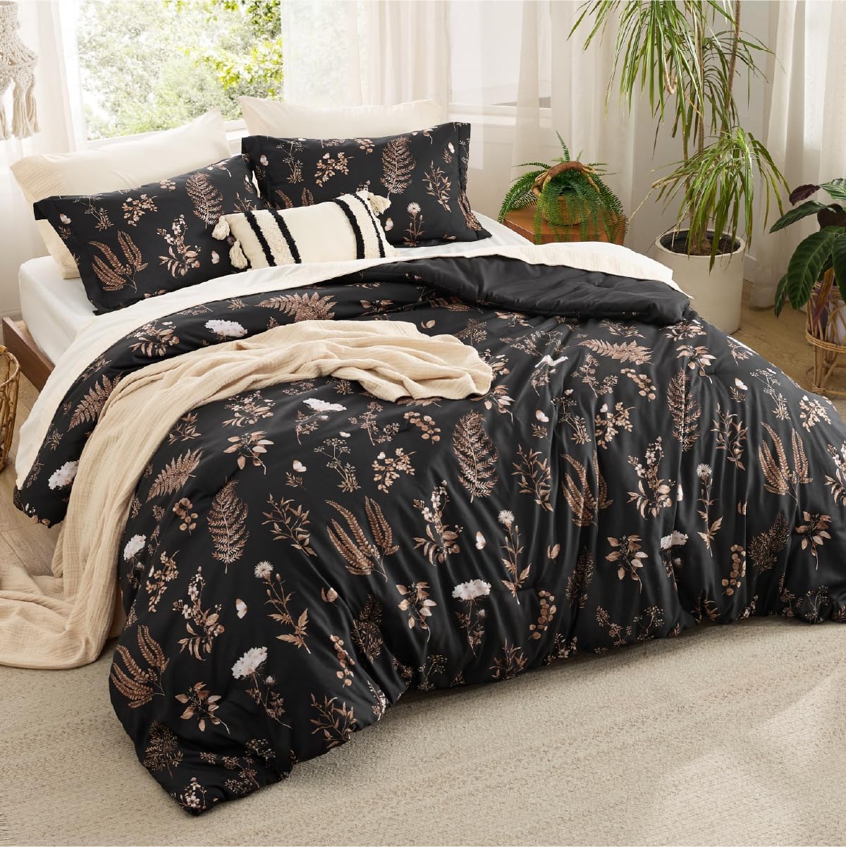 Bedsure Comforter Set King Size - Floral Reversible Black Bedding