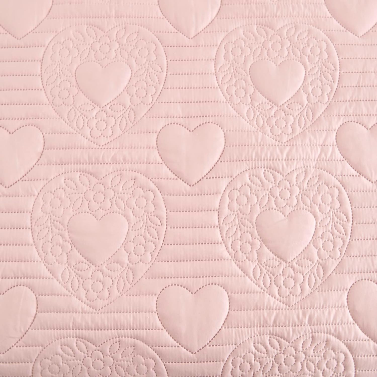 Auemtyn Light Pink Heart Pattern Quilt Set 2 Pieces 1