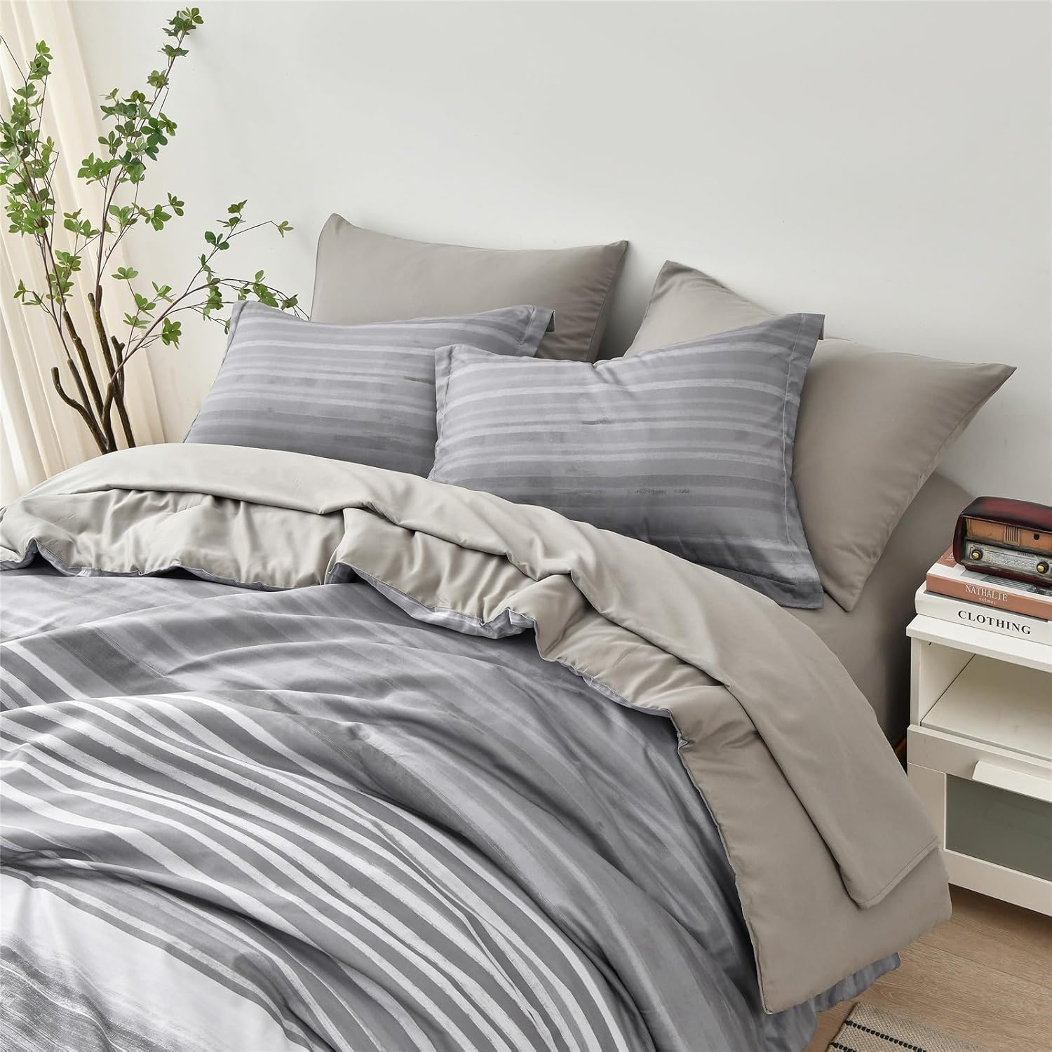 KAKIJUMN 7-Piece Full Stripe Comforter Set