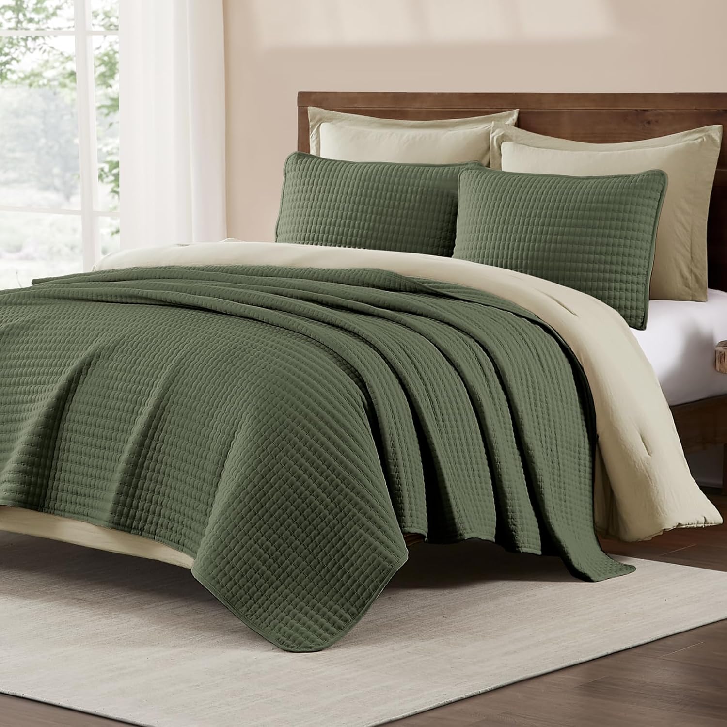 WRENSONGE King Quilt Set - 3 Piece Olive Green Bedding
