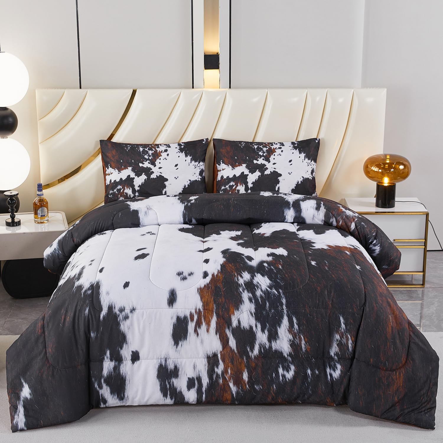 PERFEMET Cow Print King Comforter Set 3 Pieces